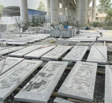 現(xiàn)貨供應(yīng)十二生肖欄桿 景區(qū)花崗巖精致雕花石欄桿 芝麻白欄桿批發(fā)